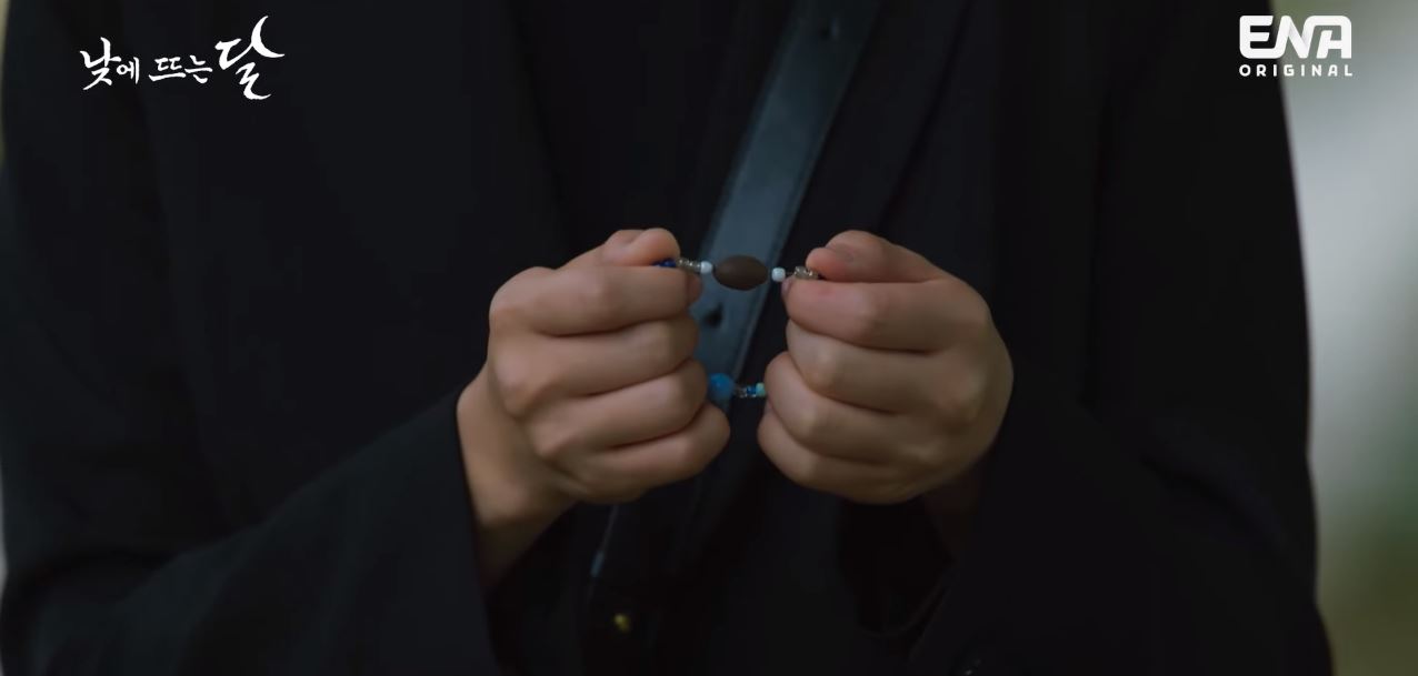 낮에뜨는달_12회