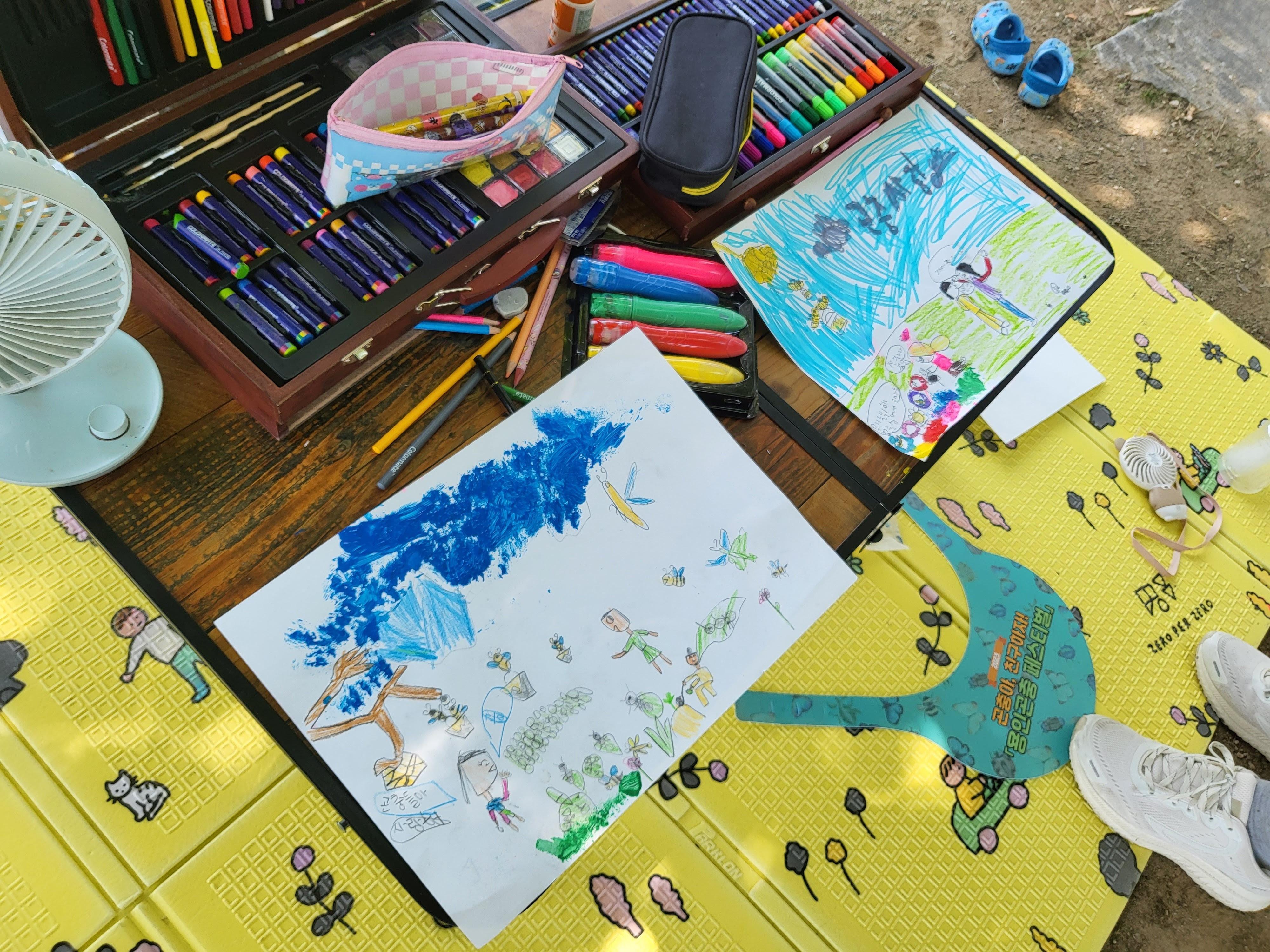 곤충그리기대회 참가작품