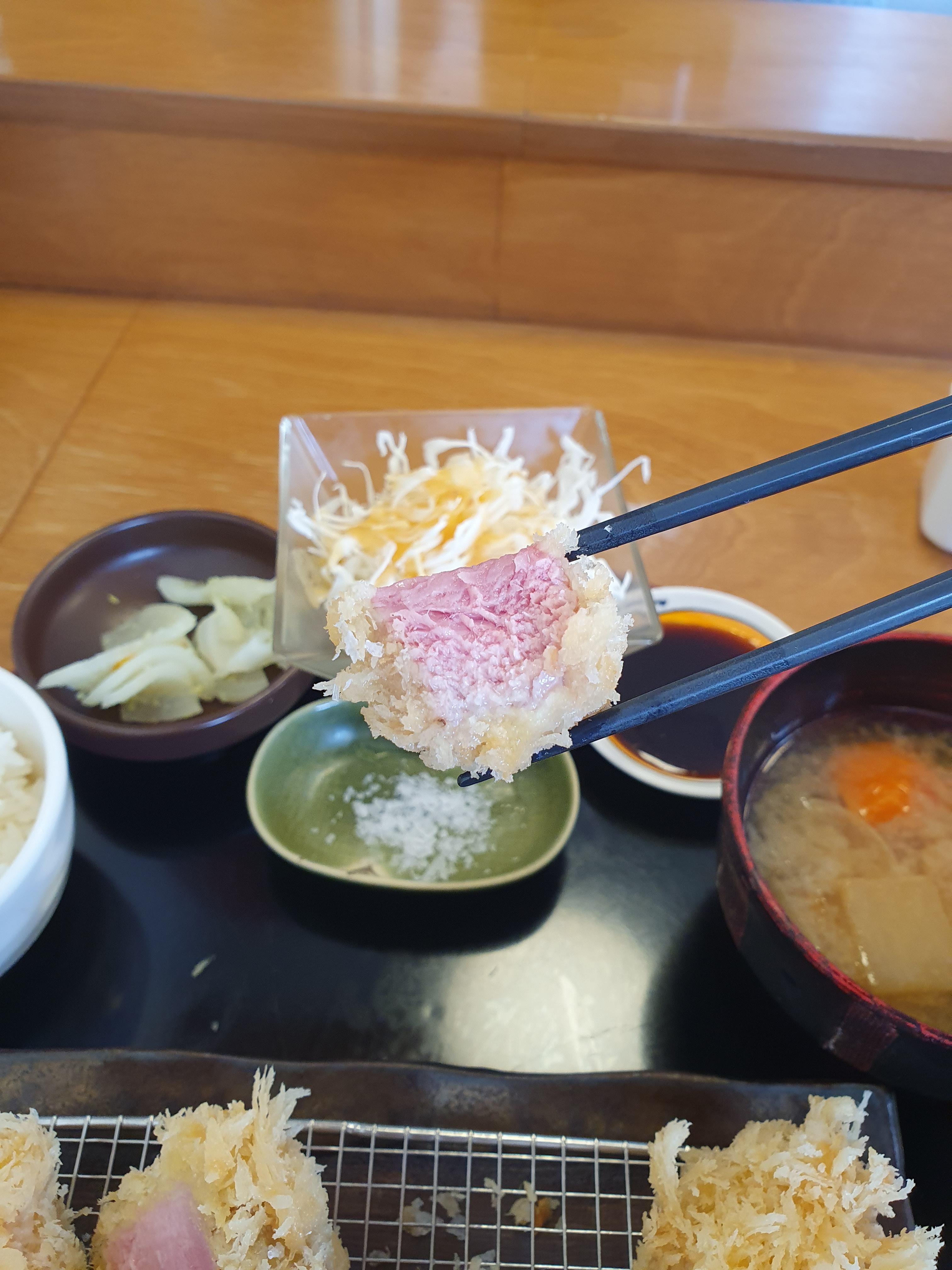 대전 갈마동 맛집 우츠 안심가츠가 굉장히 부드럽다