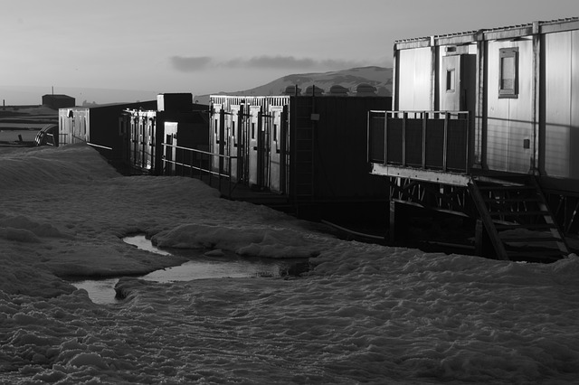 남극에서의 기후 변화 연구: 미래 지구 환경 예측을 위한 전초기지