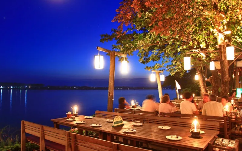 라오스 비엔티안 메콩강 야시장 laos vientiane mekong night market