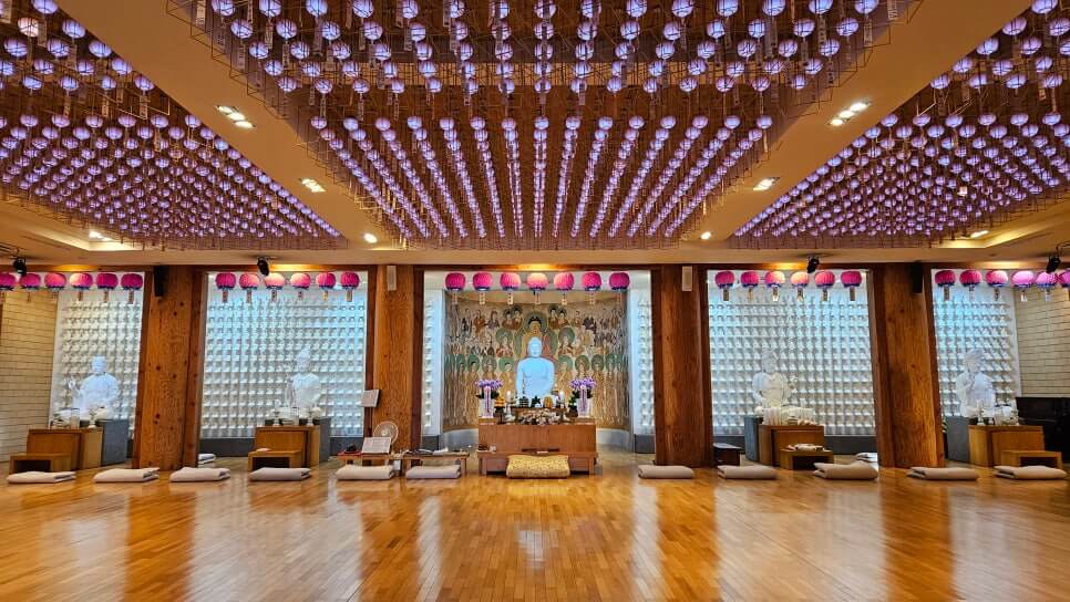 강화도 전등사 : 우리나라에서 가장 오래된 사찰 역사와 전설이 숨 쉬는 천년의 쉼터