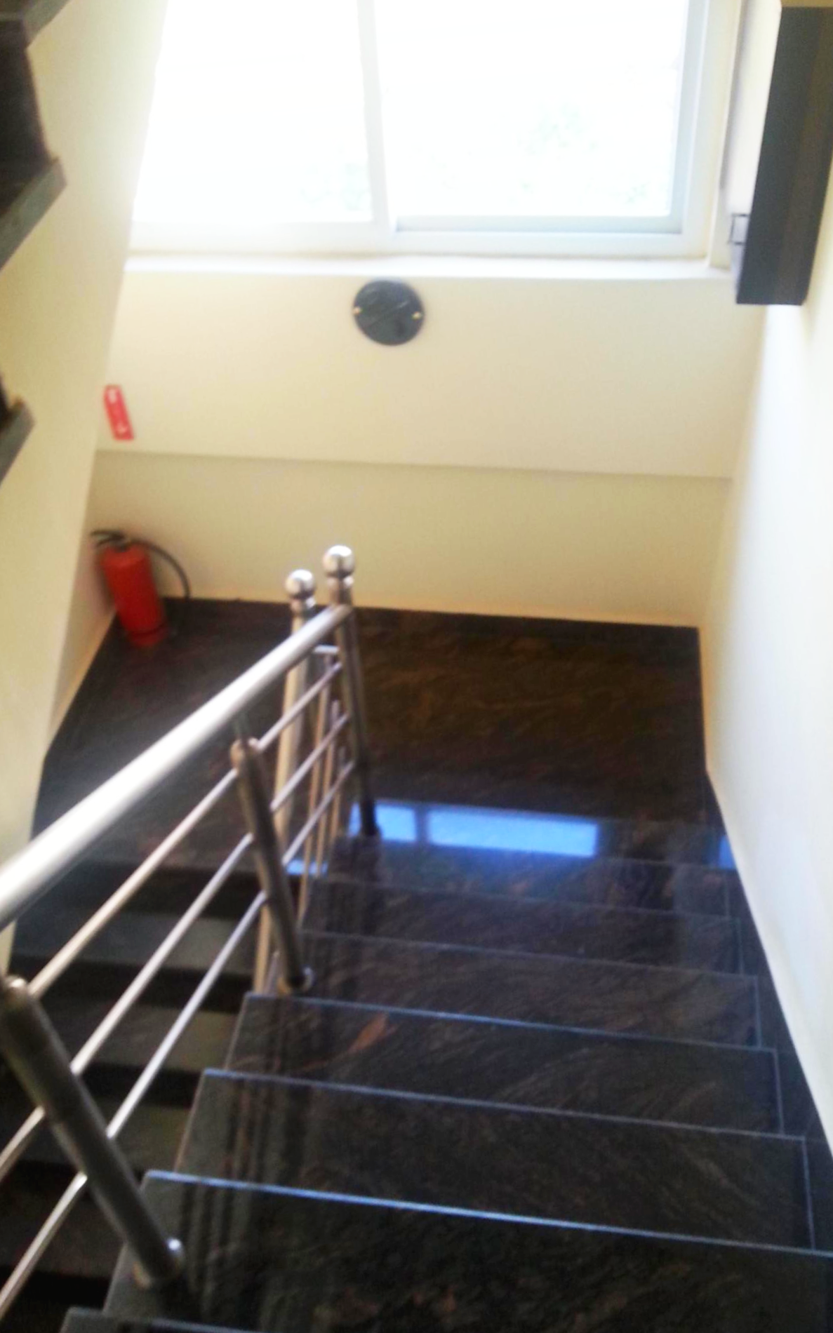 인도 벵갈루루 엘리트비즈텔 계단