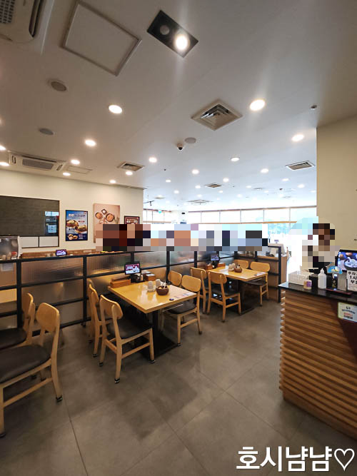 하남미사 한촌설렁탕 내부 전경 - 넓고 쾌적한 홀