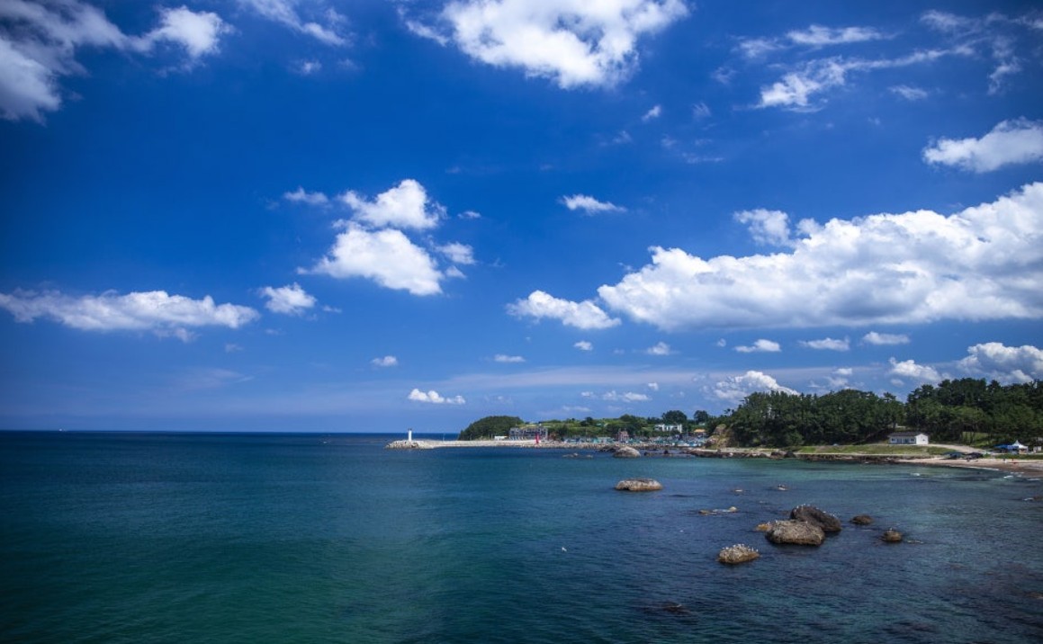 포항 곤륜산 해변