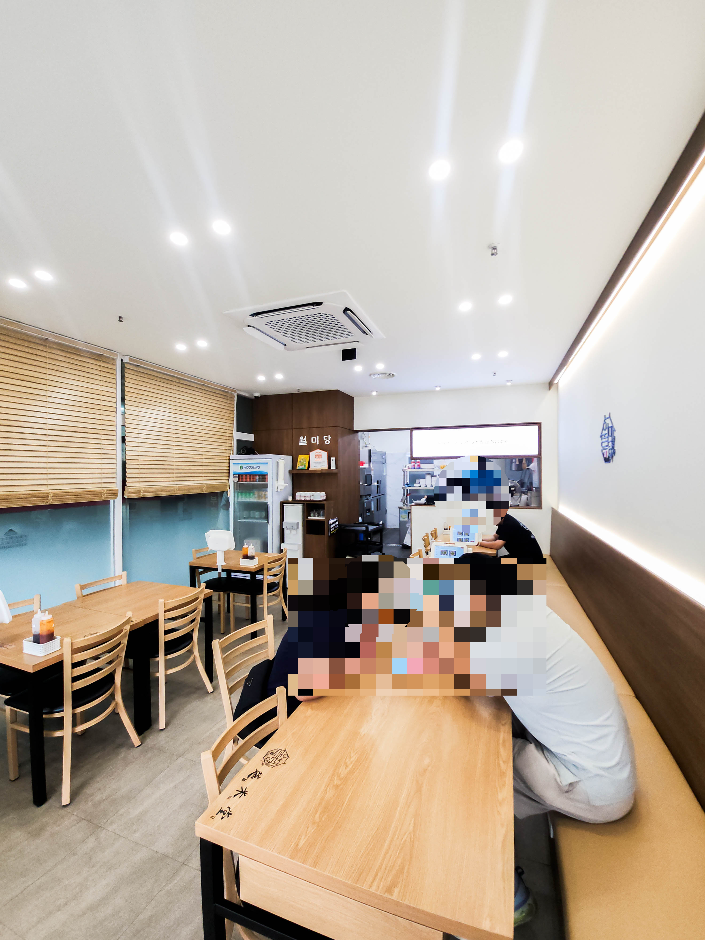 하남 맛집 월미당 쌀국수 쾌적한 내부