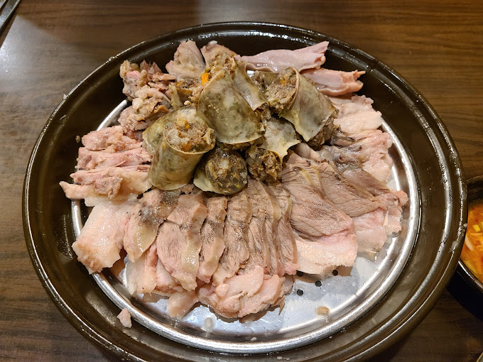 강남 대표 순대국 '농민백암순대'
