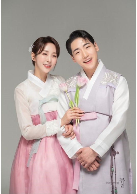 너무 행복해 보이네요