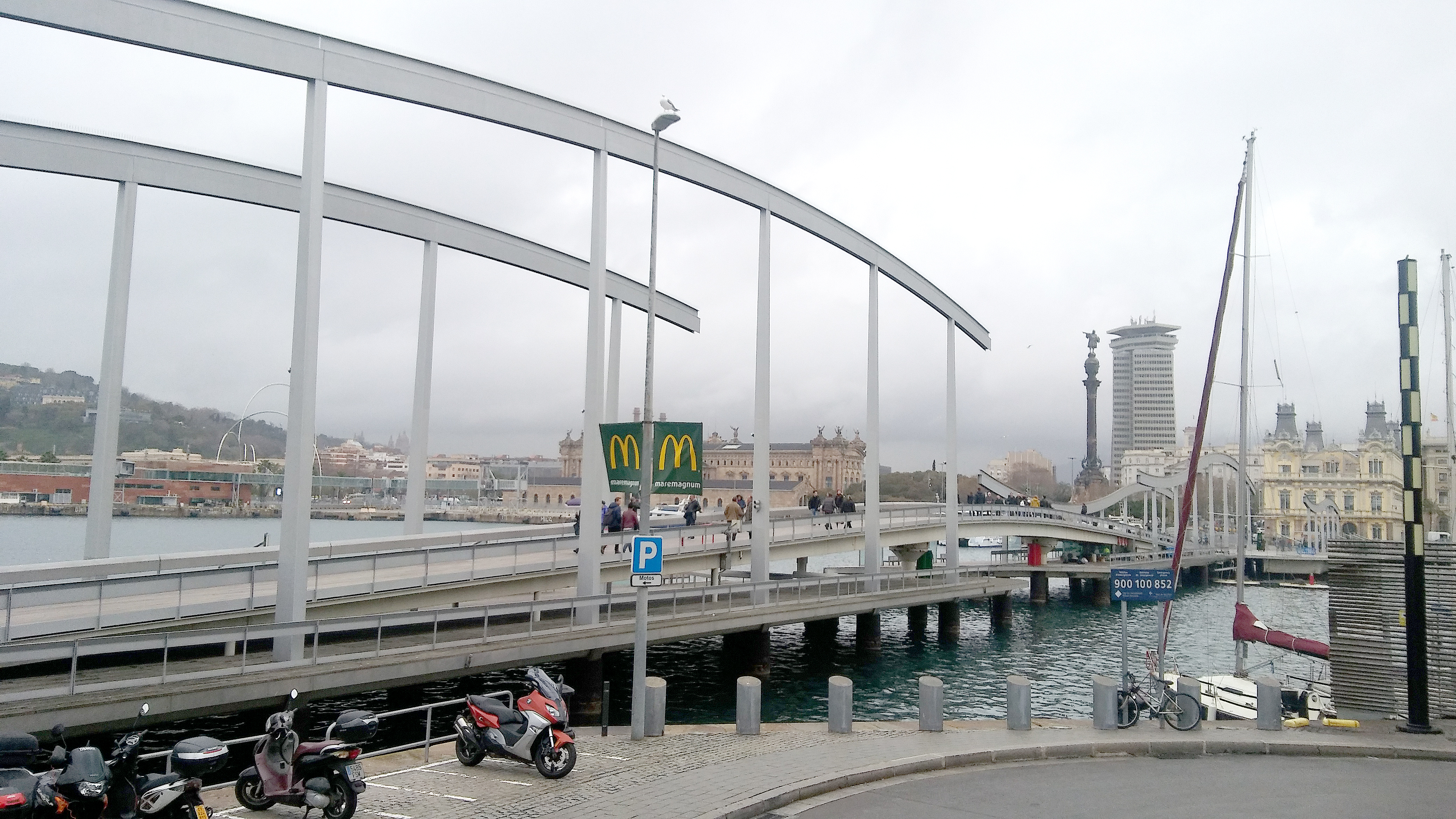 포트벨 항구(Port Vell)