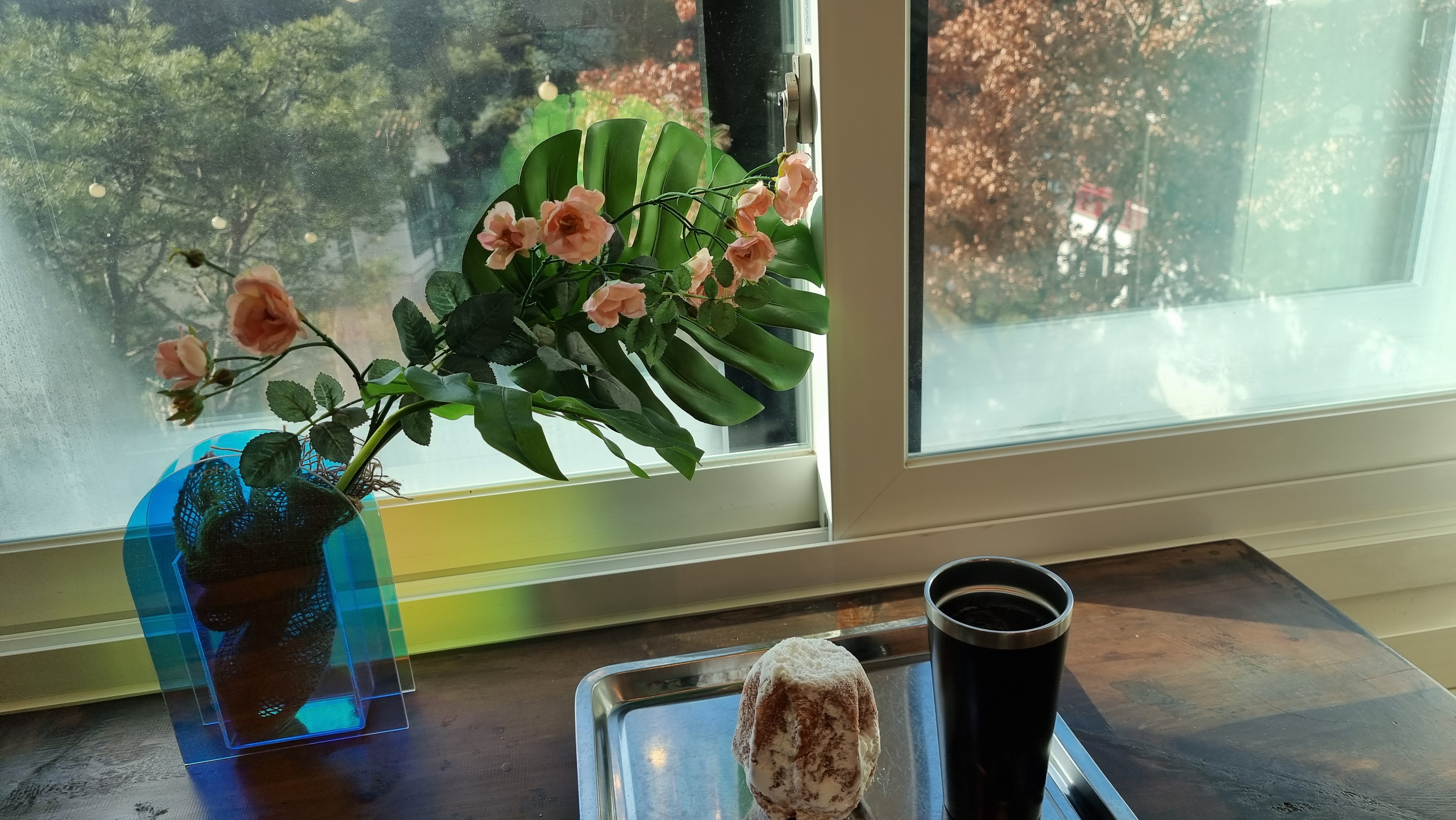 양평 모노펜션 실내에서 바라본 풍경