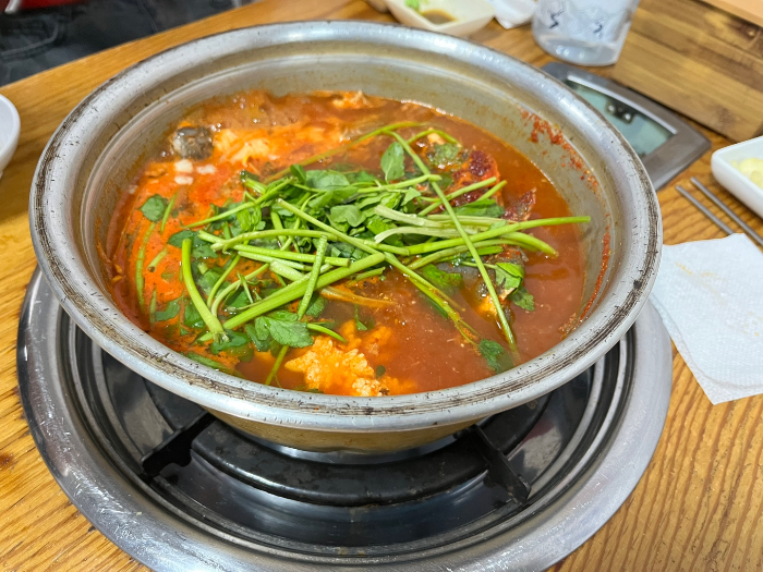 시원하고 얼큰한 매운탕