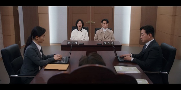 법원에-간-인호와-정숙