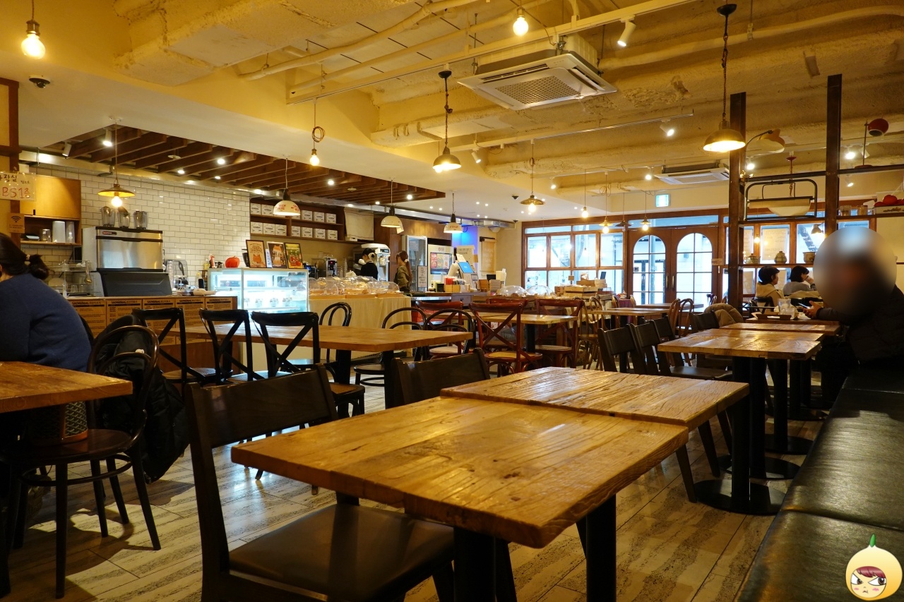 사과당 목동베이커리랩 카페공간