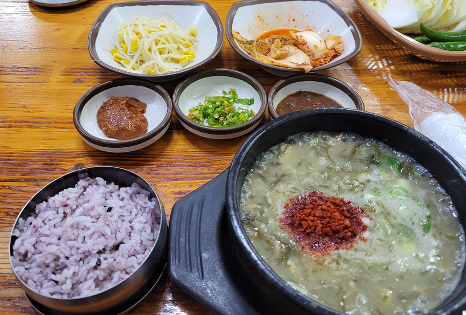 제주몸국