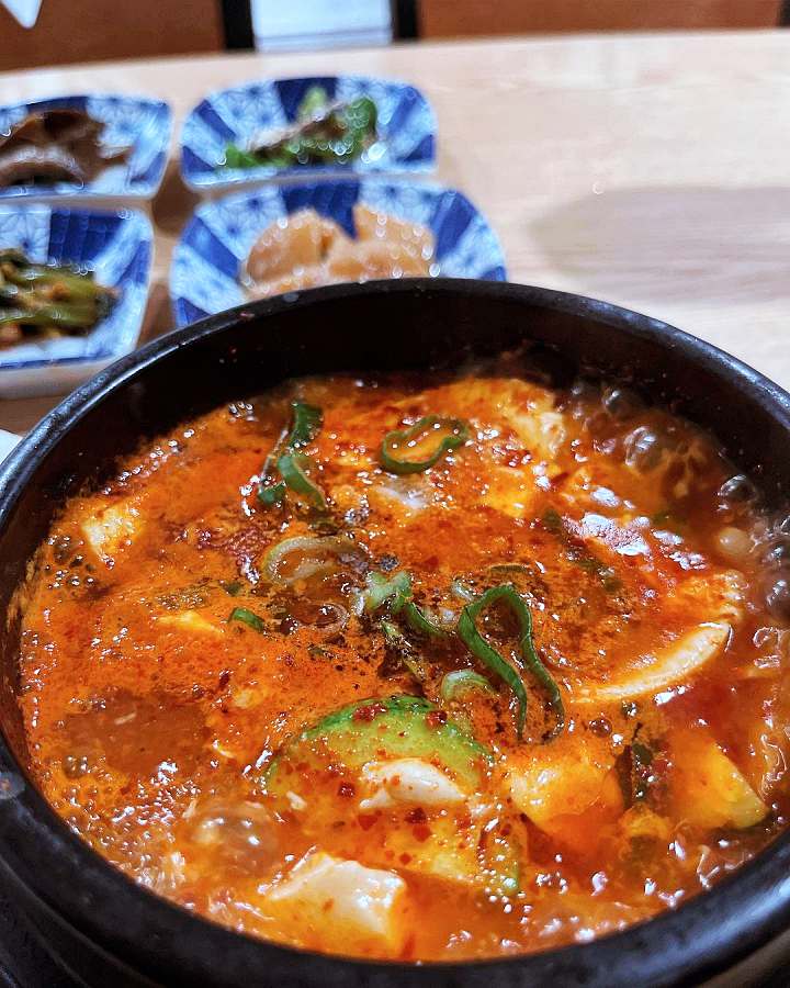 식객 허영만 백반기행 박은영 편 콩나물 해장국 24시간 영업 전주 콩나물 국밥 보쌈 관악 서울대입구 맛집 소개