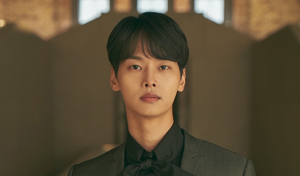 마인 인물관계도 이미지 입니다.