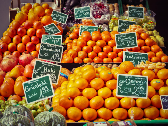 인플레이션 시대, 한국인 소비 패턴이 달라졌다: 생활비 절약 트렌드 분석