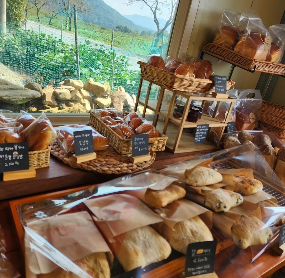 빵 진열대 모습