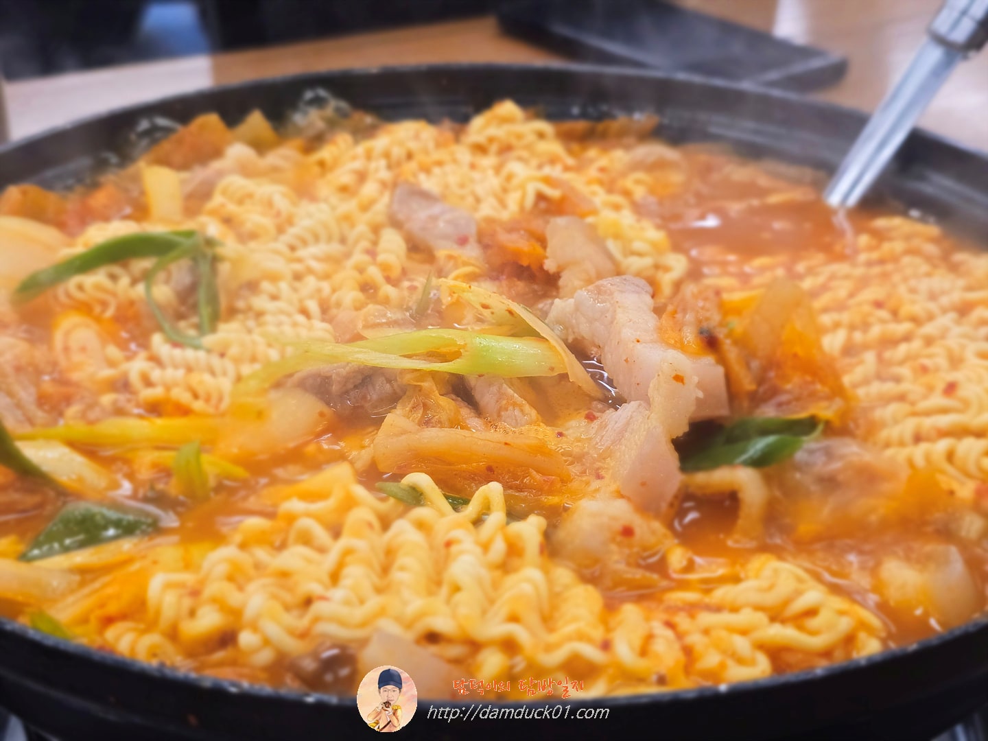 생고기 김치찌개