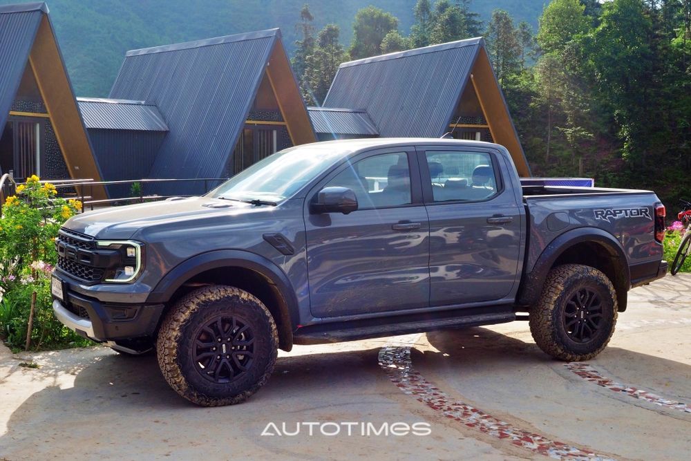 포드 레인저 랩터