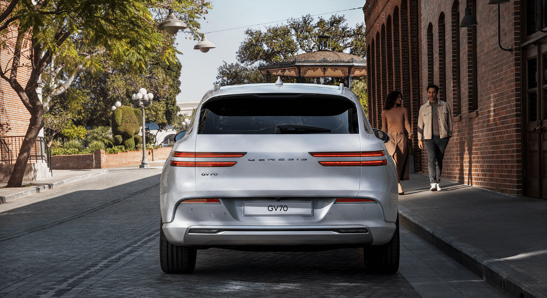 2023-제네시스-GV70