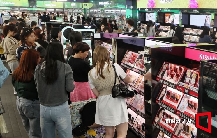 K-뷰티 유럽·중동 진출 대성공, 최대 62% 상승으로 글로벌 시장 판도 뒤집기 성공