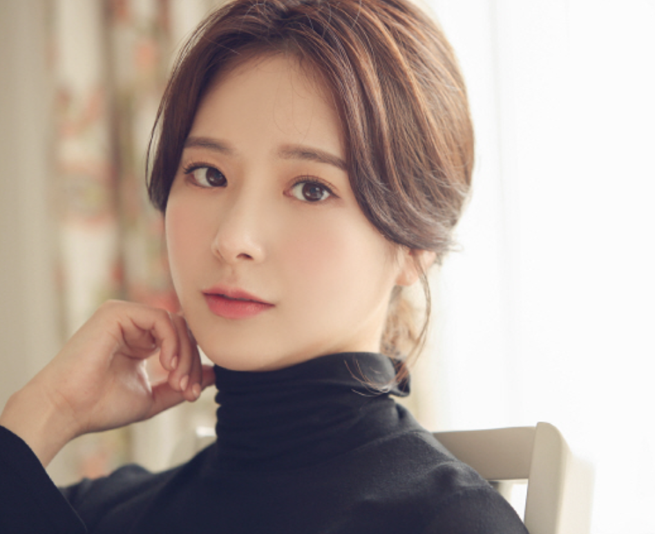 감다예 프로필