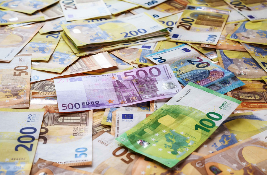 돈을 모으는 사람 vs 못 모으는 사람 차이: 작은 습관이 자산을 만든다