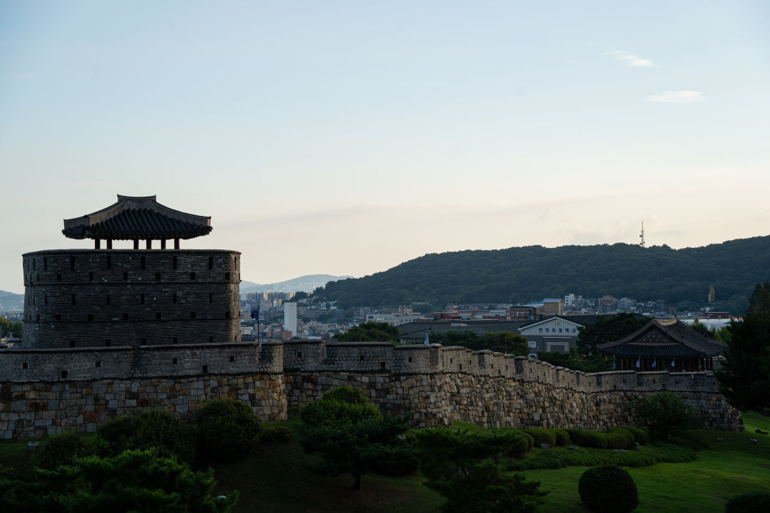 퉁소바위공원 성곽길