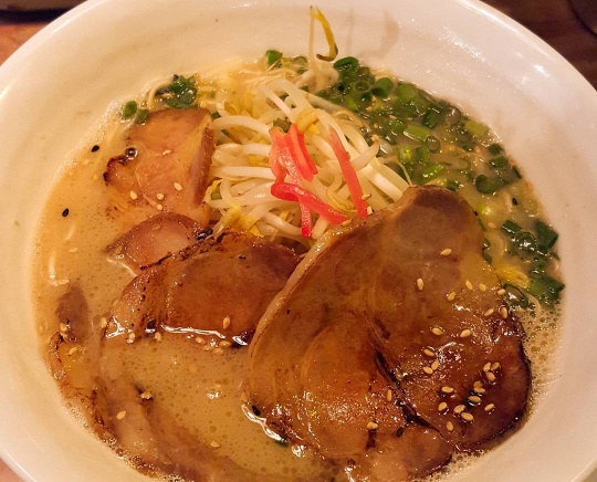 신촌 정통 라멘 '가마마루이라멘'