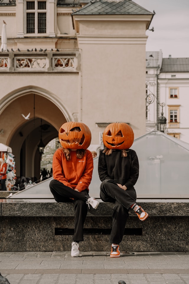 할로윈 분장 용품 추천: 초보도 전문가처럼 완성하는 메이크업 가이드