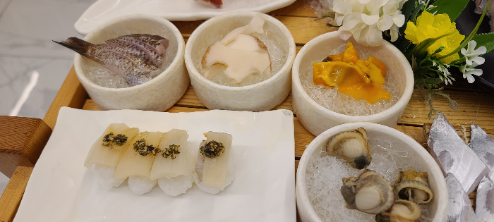 제주도여행 제주도 제주도진미 제주도맛집 성산일출봉식당 아시횟집 고갈딱세트 갈치회 고등어회 딱새우회 밑반찬