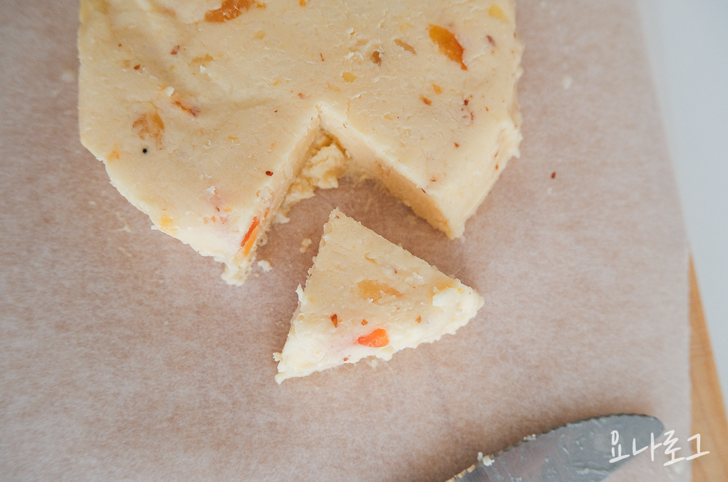 과일치즈 치즈 홈파티 홈파티메뉴 홈파티메뉴추천 렘노스 램노스 치즈 치즈추천 맛있는치즈 술안주 와인안주 맥주안주 간식 빵스프레드 멜론망고치즈 살구치즈 과일치즈추천 집들이선물 친구초대 집들이메뉴