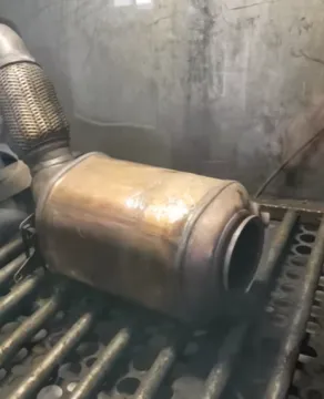 DPF 클리닝 전문업체 의뢰 작업