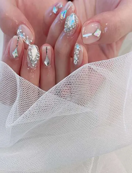 Nail N