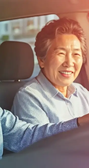 어르신 운전중 스티커