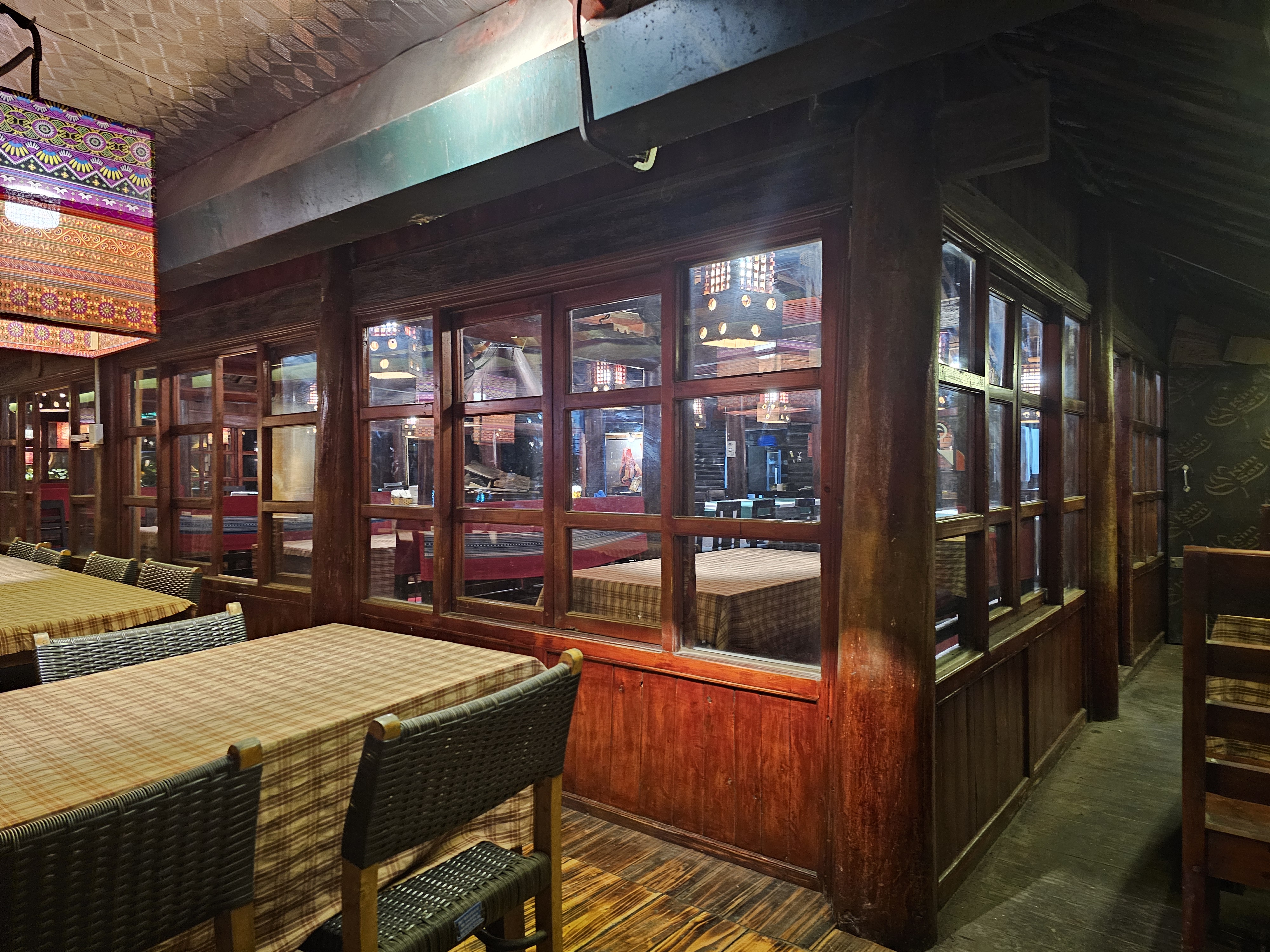 베트남 사파 철갑상어 핫팟