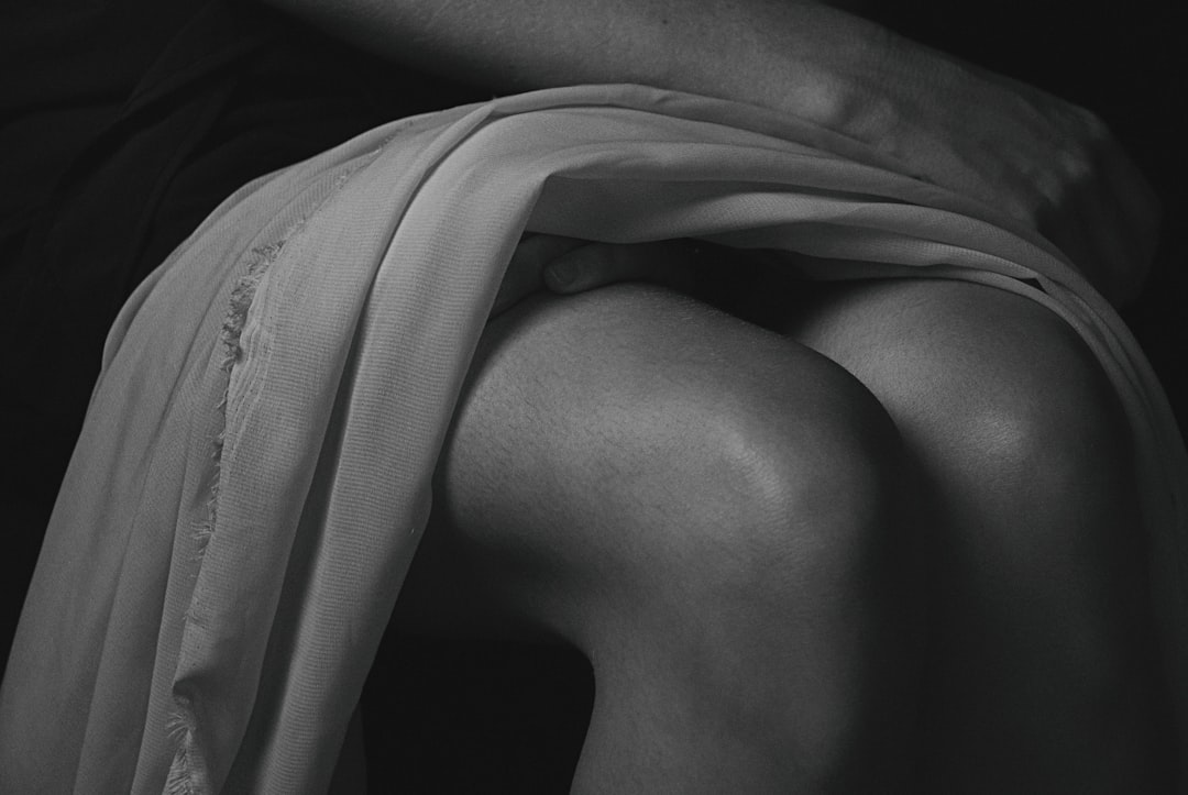 Knee