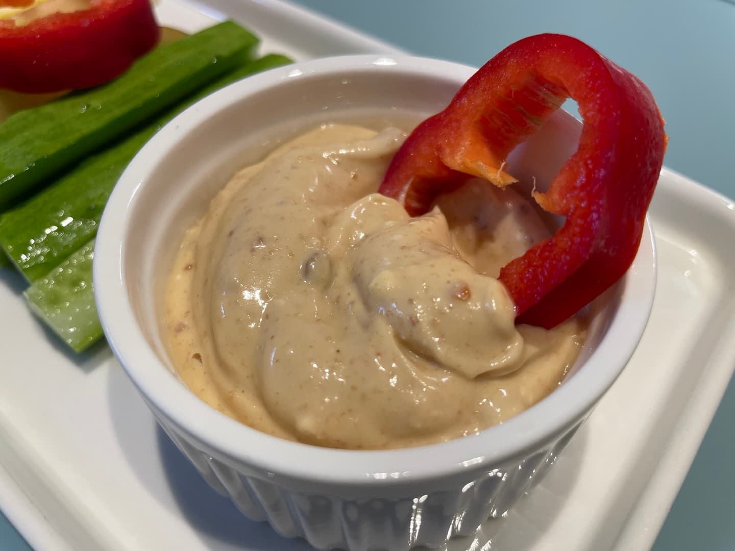 땅콩버터 다이어트 - 사과와 함께 다른 채소 곁들이기