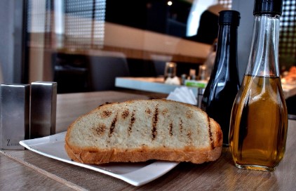 올리브유 하루 2스푼&amp;#44; 염증 줄이고 혈관 건강 지키는 놀라운 효능