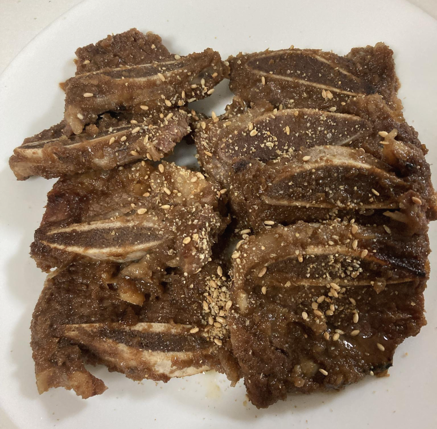 맛있게 구워진 LA갈비