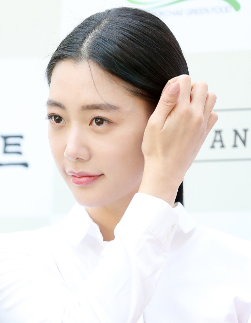 클라라 나이