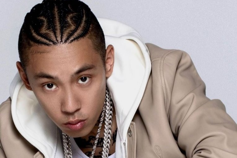 이하이 도끼 열애