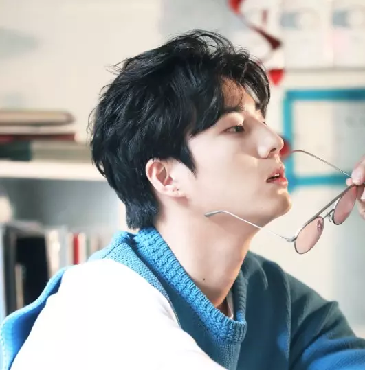 전참시 영케이 데이식스 김민석 먹방 카투사 노래 저작권 인스타