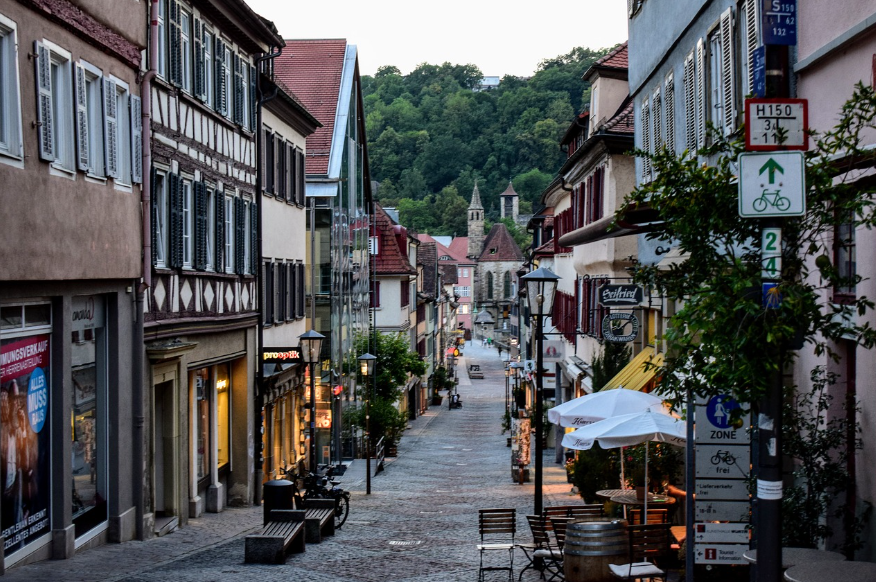 유럽 한 달 살기: 장기 여행을 위한 완벽 가이드