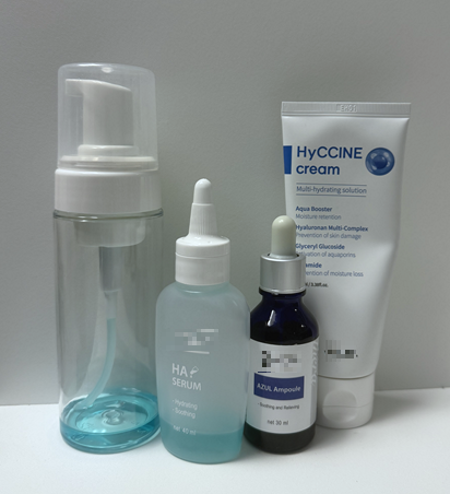 예민한 피부 관리 루틴에 사용 중인 거품 토너, 겔 세럼, 아줄렌 오일, 세라마이드 수분크림