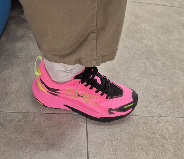 100km 울트라마라톤 트레일화&amp;#44; 호카 마파테 5 착용 샷