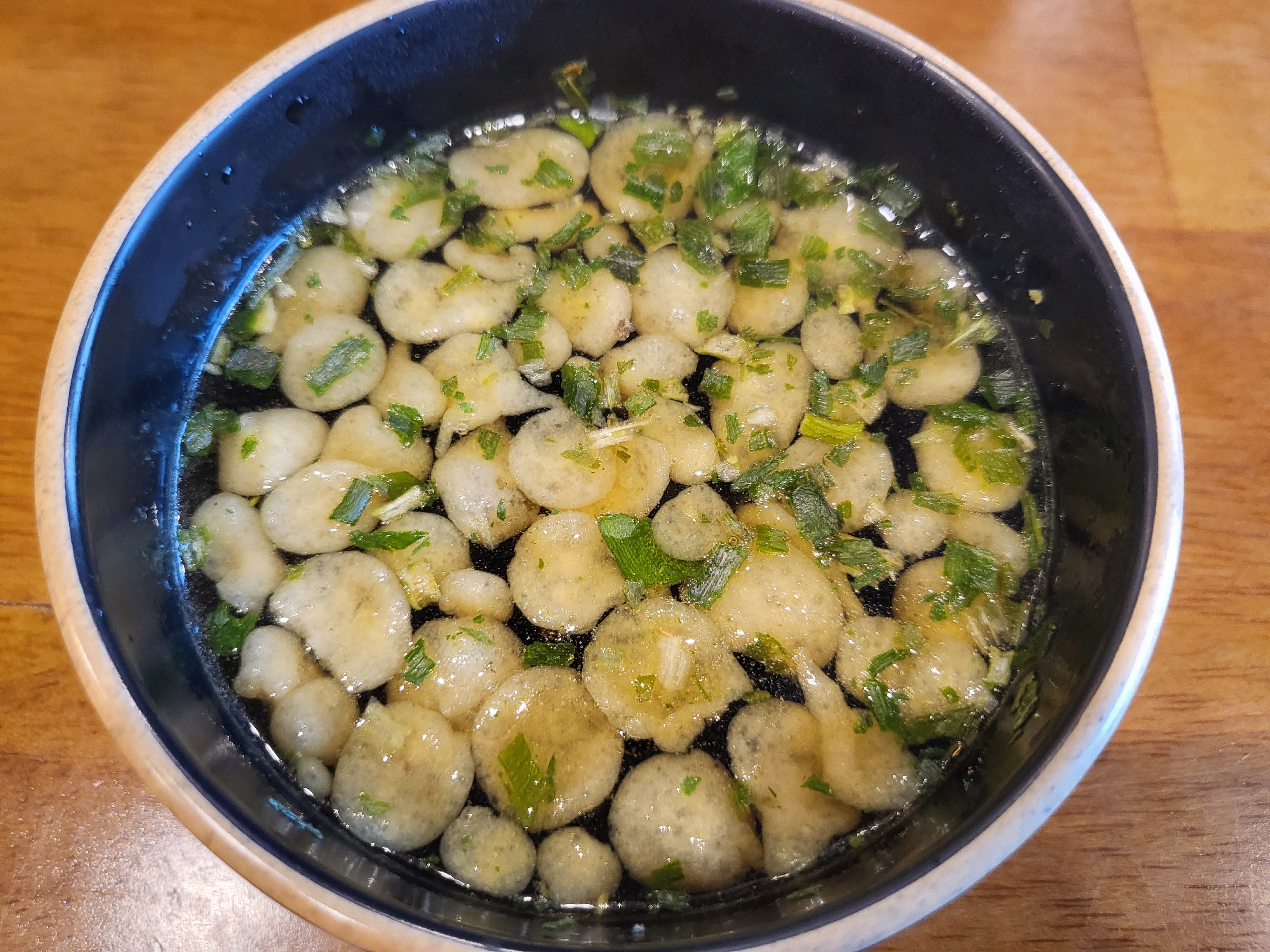 무공돈까스 - 우동국물 클로즈업