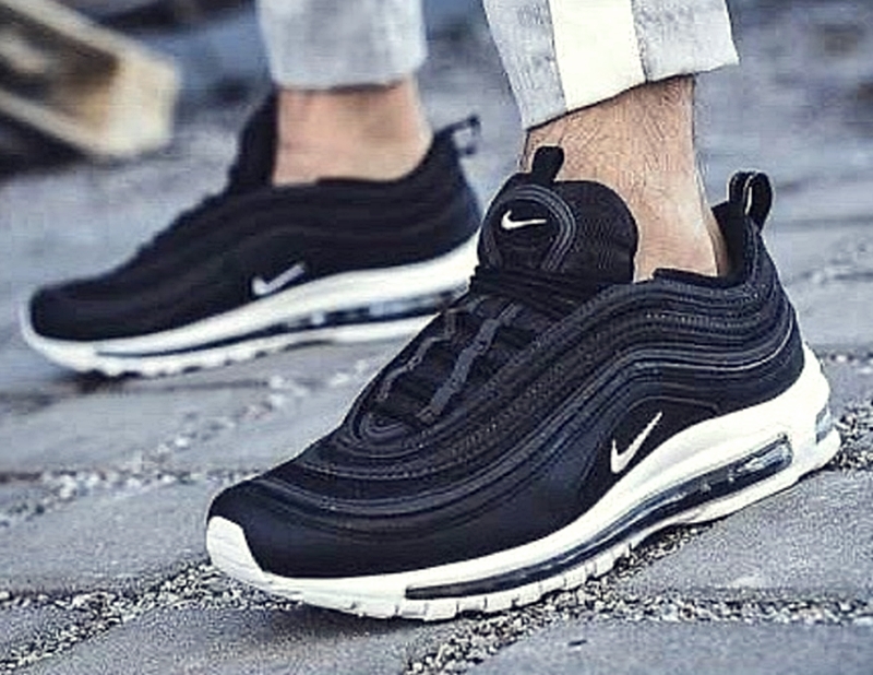 나이키 신발 사이즈 선택 팁 총 정리 에어포스 맥스 시리즈 조던 시리즈8