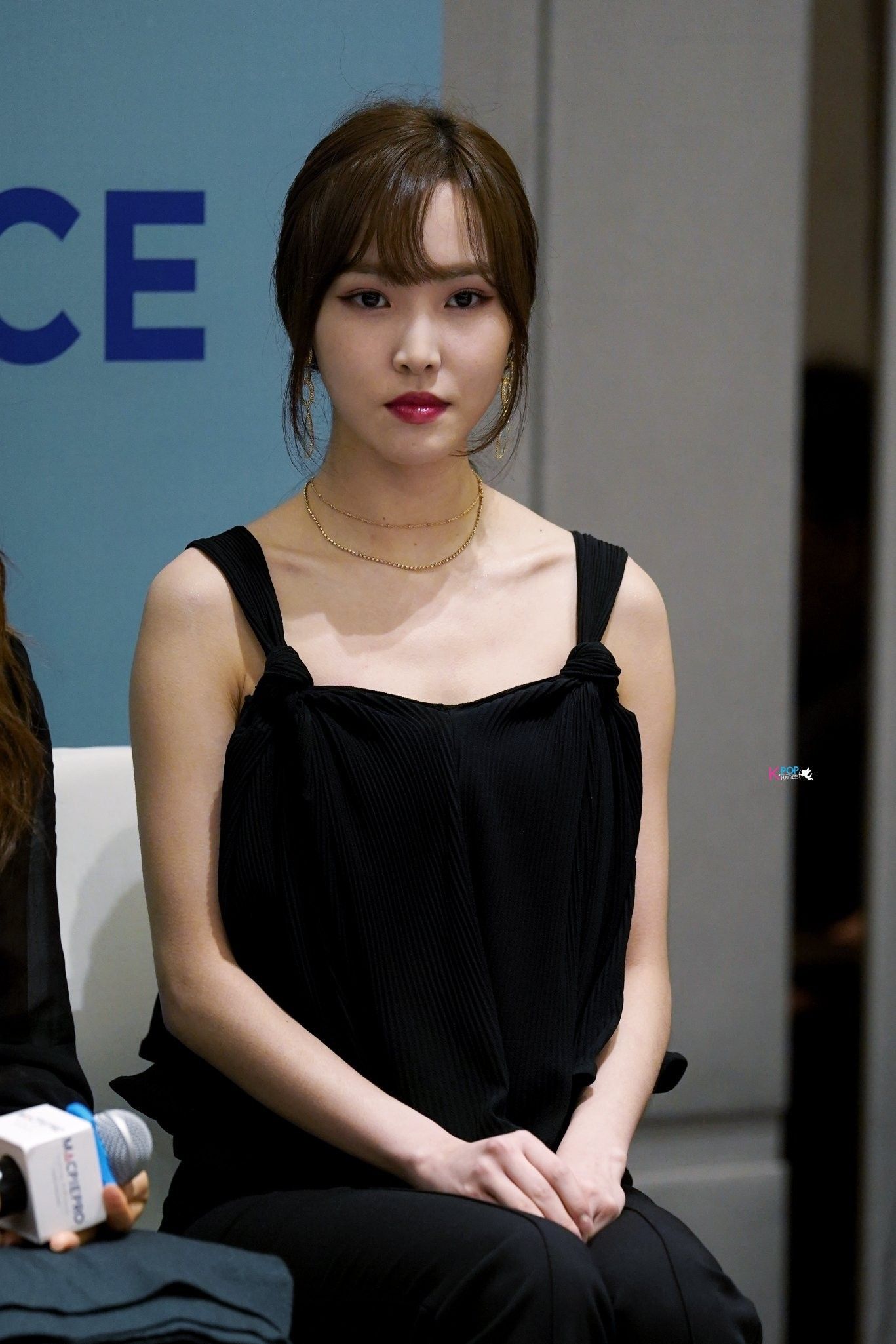 여자친구 팬사인회 사진 모음